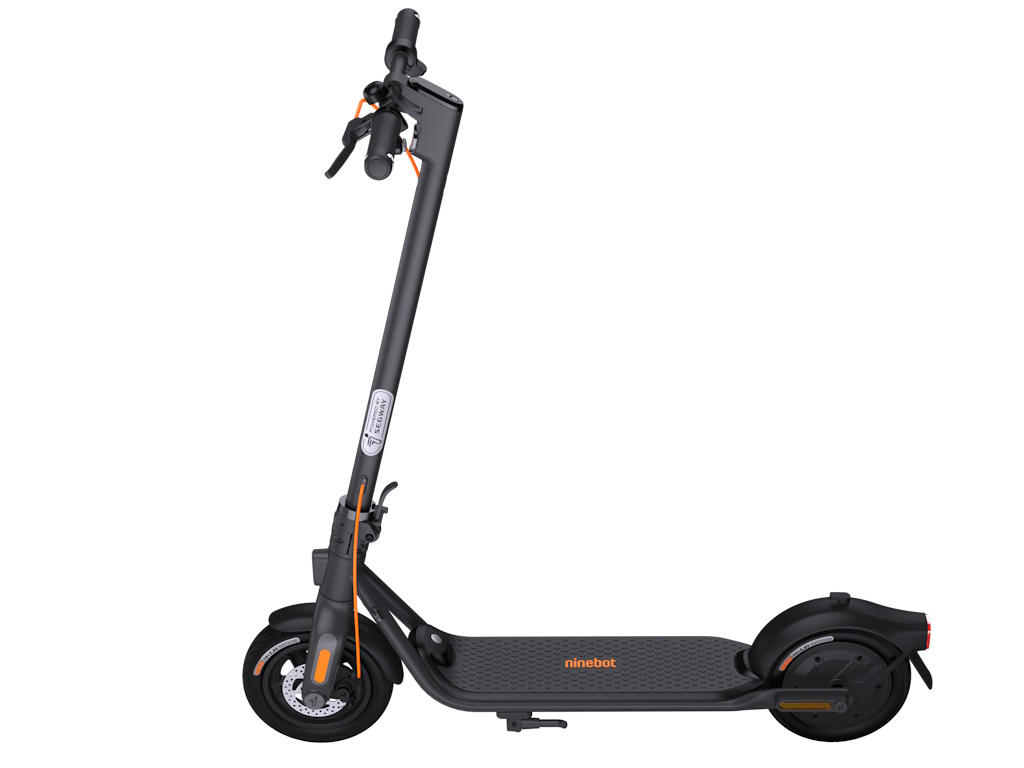 AA.05.12.02.0003_230613090620202.jpg Segway Ninebot F2 PLUS E 14+ years; 120 kg; domet 55 km; brzina 25 km/h; 800 W; 10" gume - Image 1