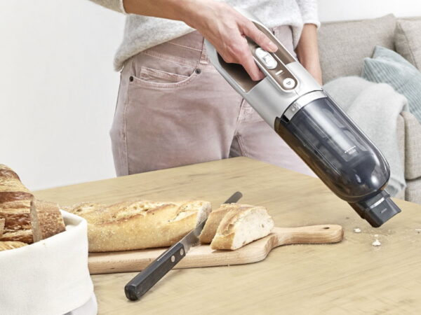 BF BOSCH 2in1 Usisivač FlexxoSerie 4|, 28V, Smeđa 55 min, 3.3 kg
